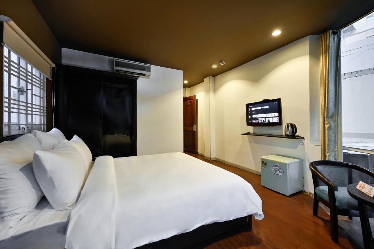 The Noble Swan Hotel New World Ho Chi Minh City Exterior photo