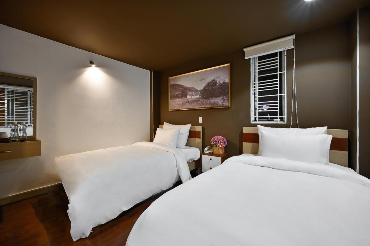 The Noble Swan Hotel New World Ho Chi Minh City Exterior photo