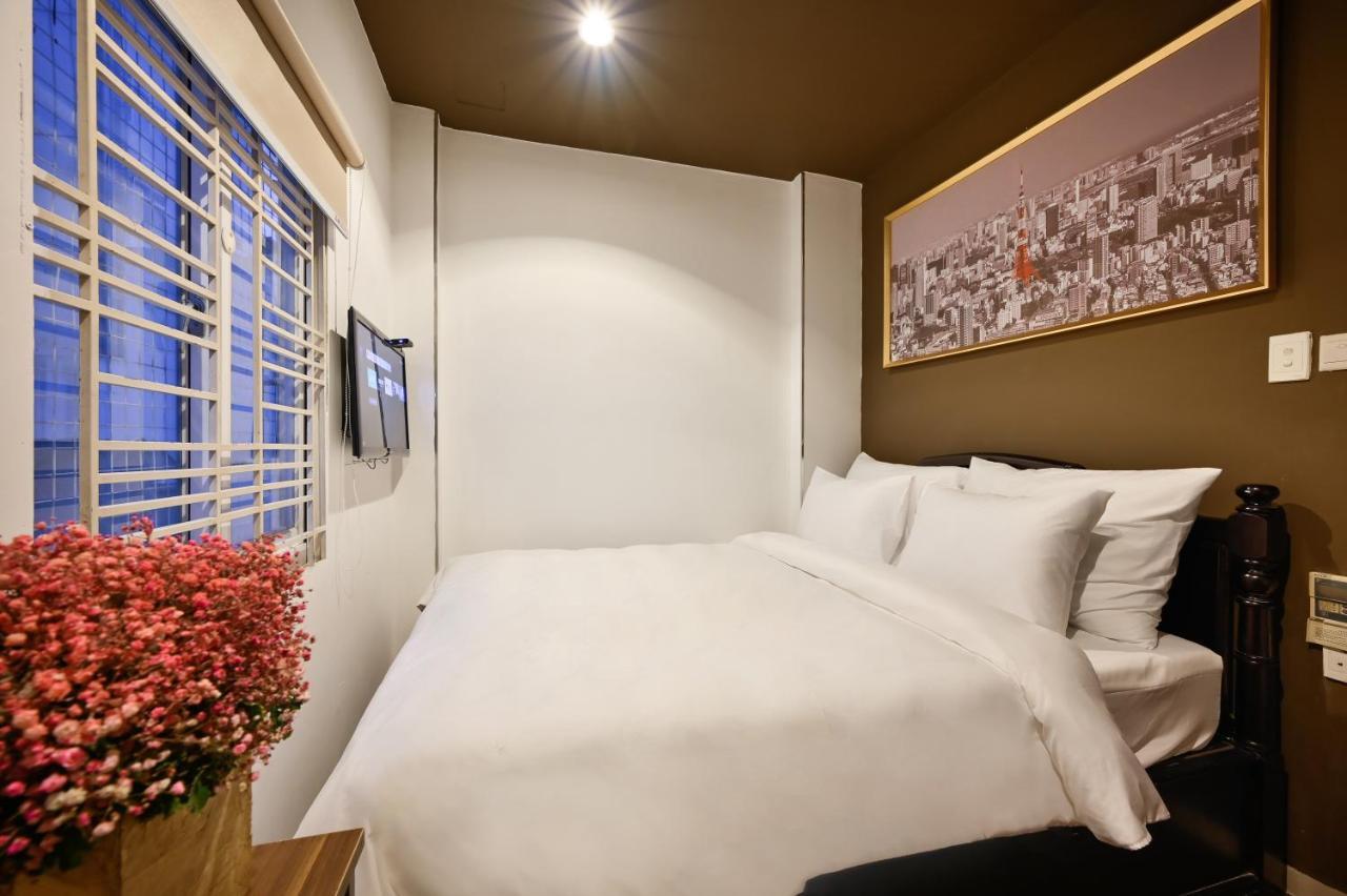 The Noble Swan Hotel New World Ho Chi Minh City Exterior photo